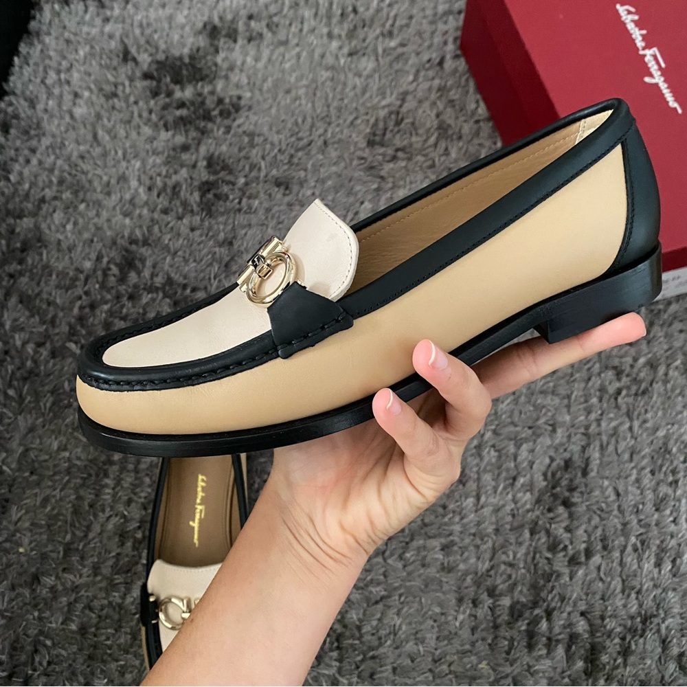 Salvatore Ferragamo loafers - Picture 9 of 14